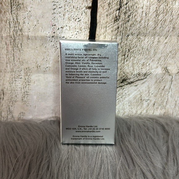 EMMA HARDIE - Balance facial oil - Picture 5 of 7